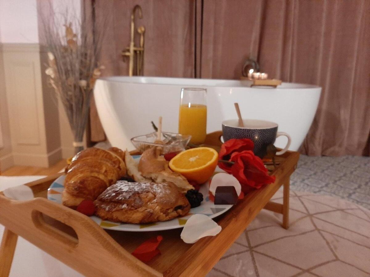 Luxury Suite Paris Republique Buitenkant foto